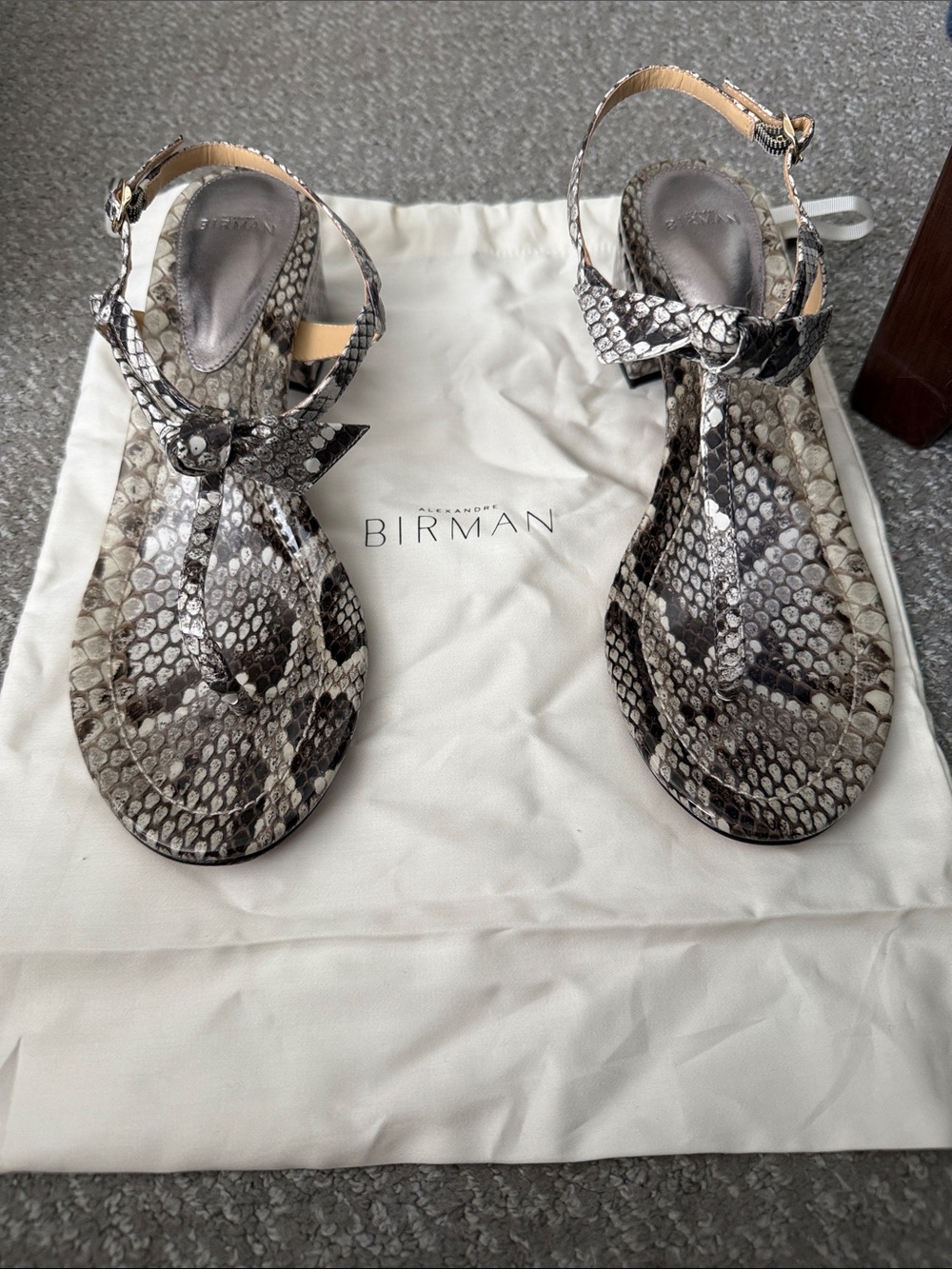Alexandre Birman Gray Snake-Print Knotted Thong Sandals
